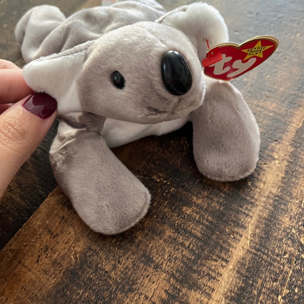 Ty Mel the Koala Beanie Baby is perfect for collectors of all ages.